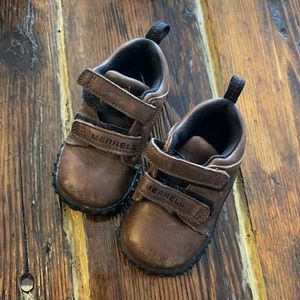 Super cute!  In excellent, almost new condition.